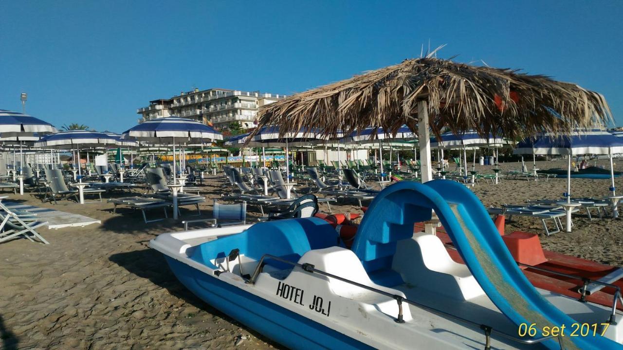 Hotel Joli Alba Adriatica Extérieur photo
