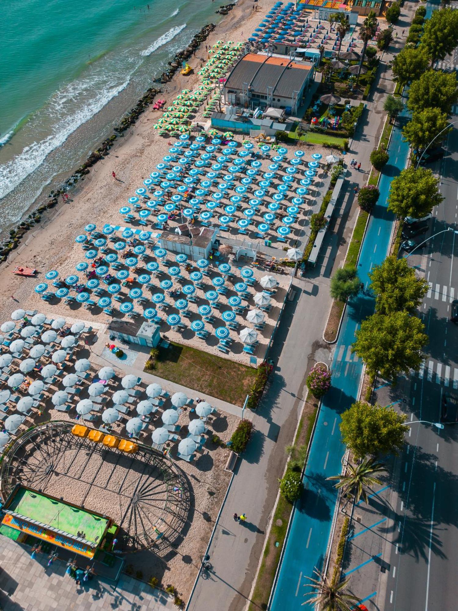 Hotel Joli Alba Adriatica Extérieur photo